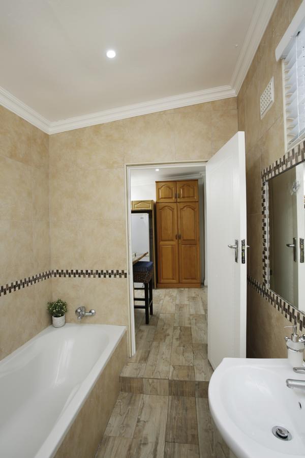 Ocean Hideaway Bed And Breakfast Amanzimtoti Extérieur photo