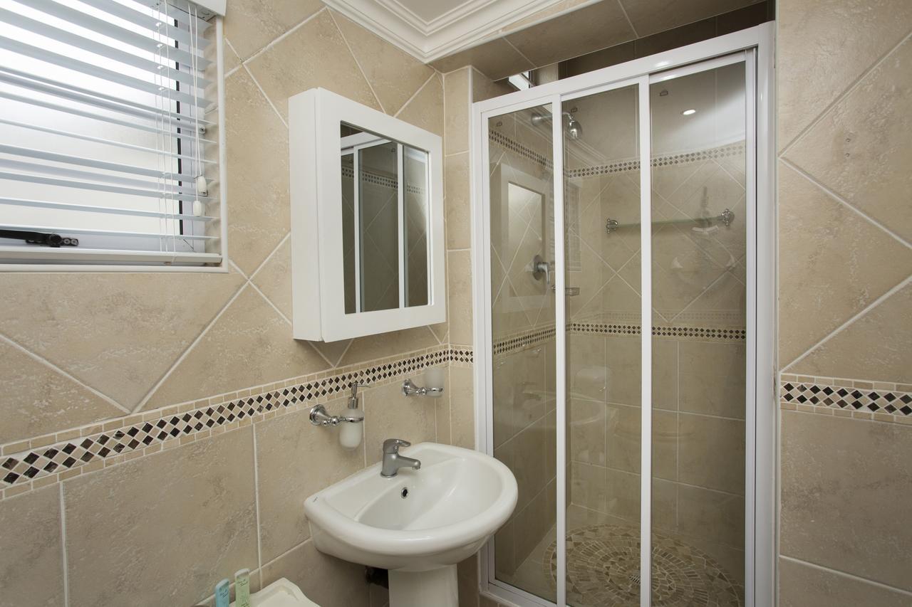 Ocean Hideaway Bed And Breakfast Amanzimtoti Extérieur photo